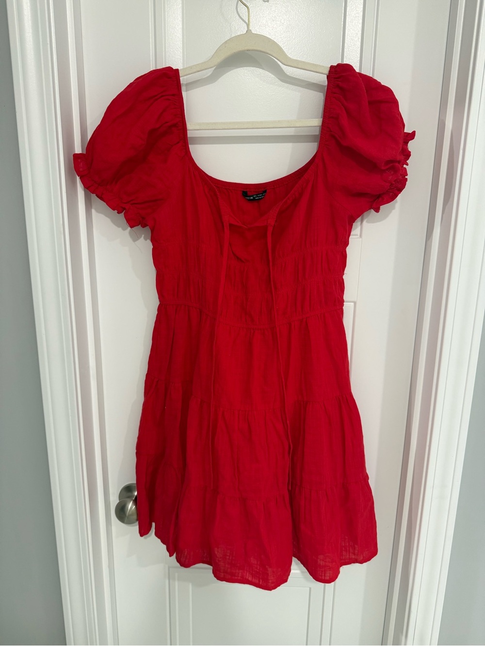 SHEIN Red Puff-Sleeve Tiered Tunic Top